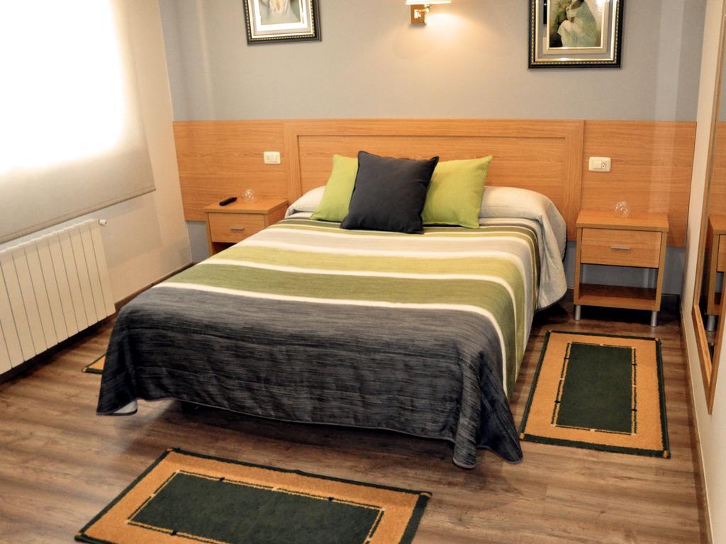 Hostal Paz Gondomar Exteriér fotografie